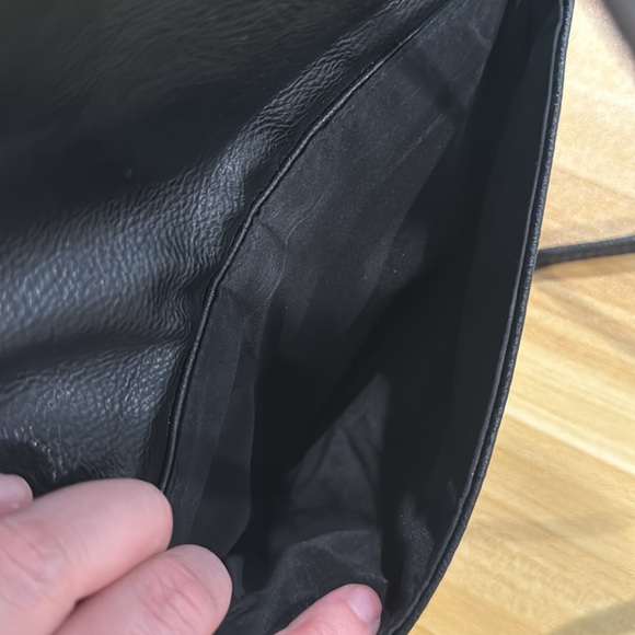 Nine West Sleek Black Crossbody Bag with Adjustable Strap - Picture 10 of 10